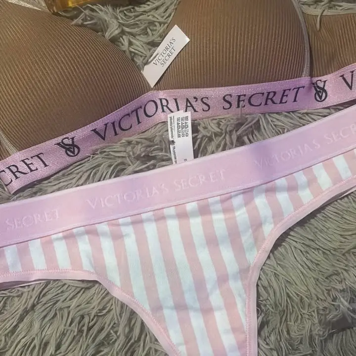 Set completo de victorias Secret ! Corpiño 90 + colales M + Bare de vainilla todo sellado