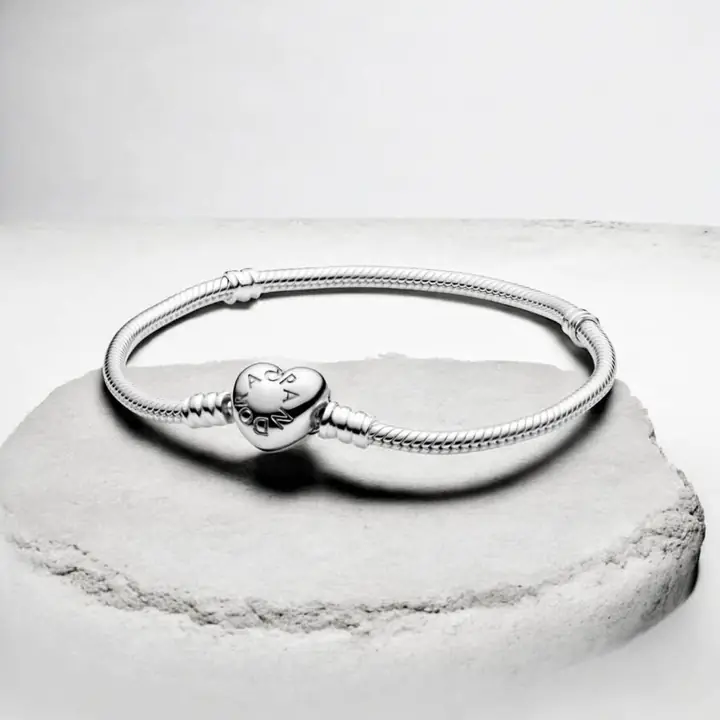 Pulsera Pandora moment corazón plata 925 + 2 charm Disney original en caja bolsa todo sellado