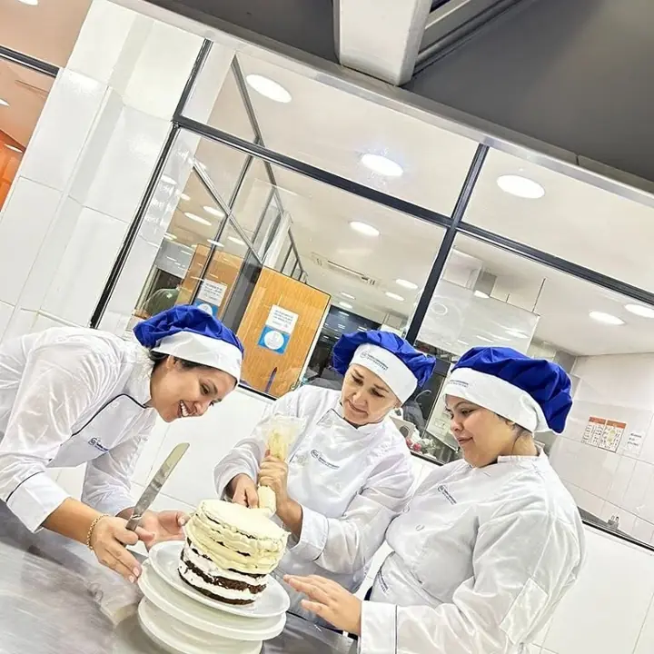 Aprende las técnicas más INNOVADORAS y domina recetas paso a paso