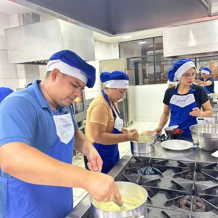 Panaderia/cocina/pasteleria presencial todo incluido