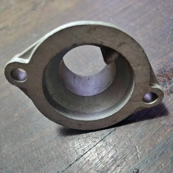 Peugeot 504 tubo adaptador termostato