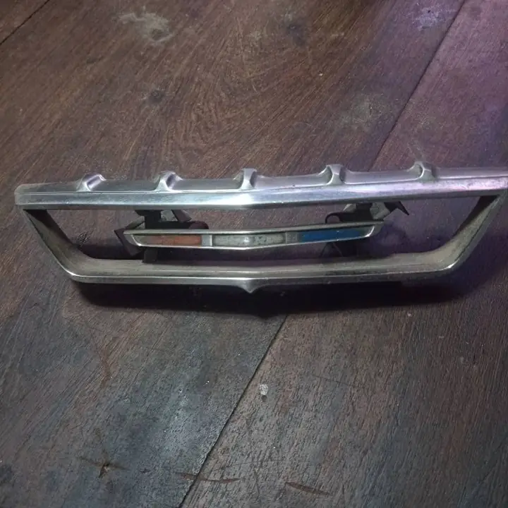Insignia fairlane