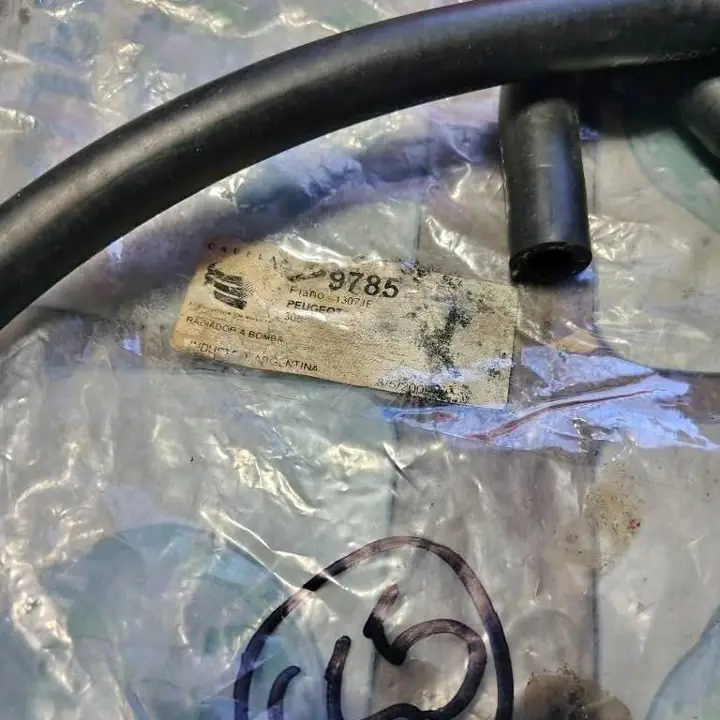 Peugeot 306 manguera de radiador a bomba