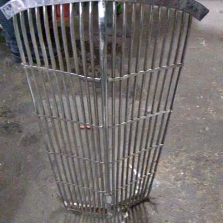 Parrilla de plymont 36, $75000 se retira por mataderos