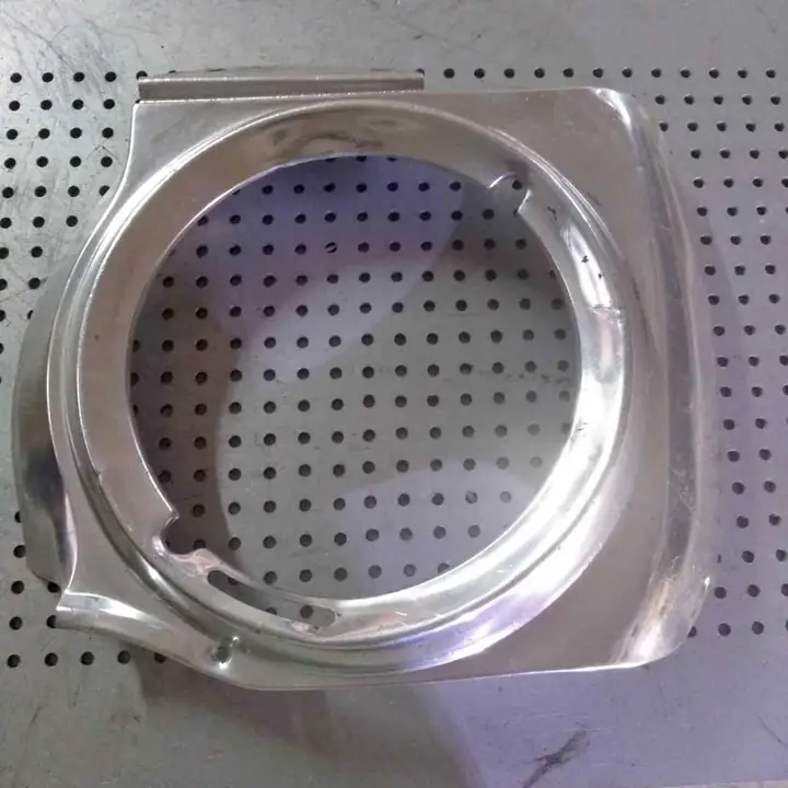 Aro de faro delantero Renault 6