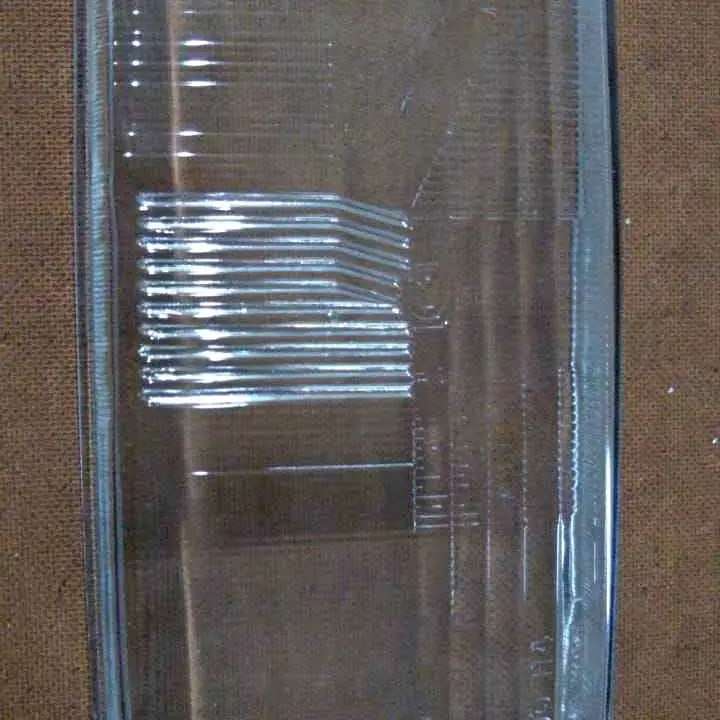 Vidrio de optica Ford falcon23000$ izquierda