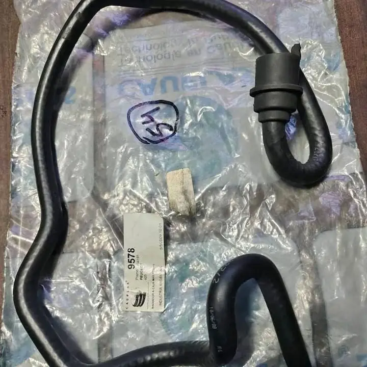 Peugeot 405 radiador a caja mariposa