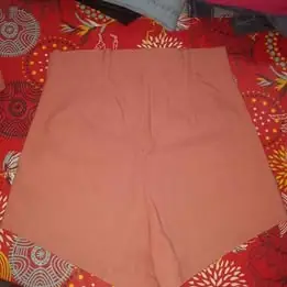 Short colo rosa talle 34