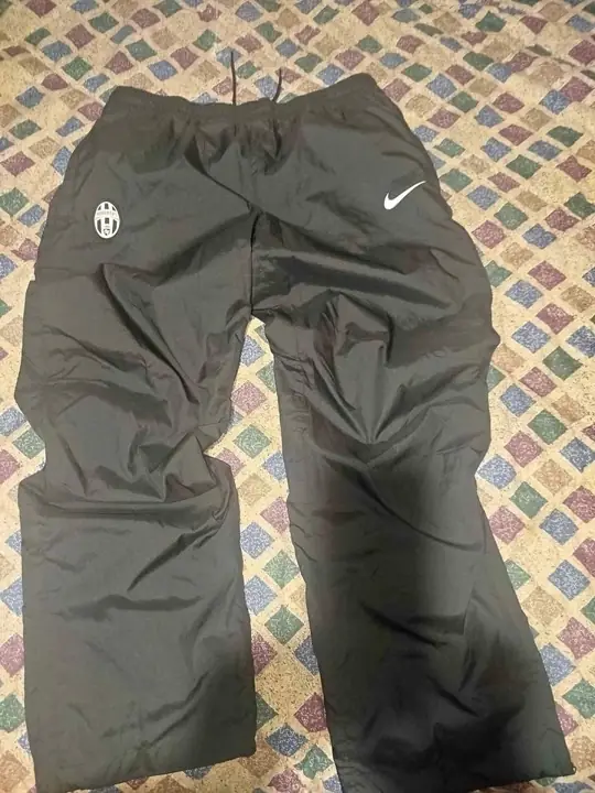 Original sin detalles liquido por falta de uso talle XL o cambio soy de Quilmes