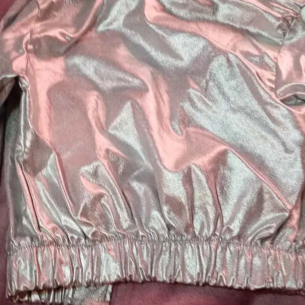 Campera engomada liviana hasta 8 años Lanus este cel c reserva con seña