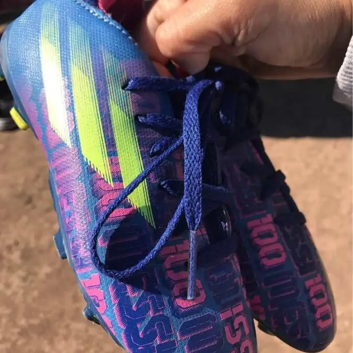 Botines de messi talle 30