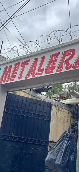 Metales
