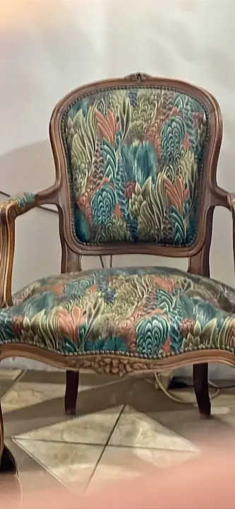 Par de sillones de estilo en excelente estado original