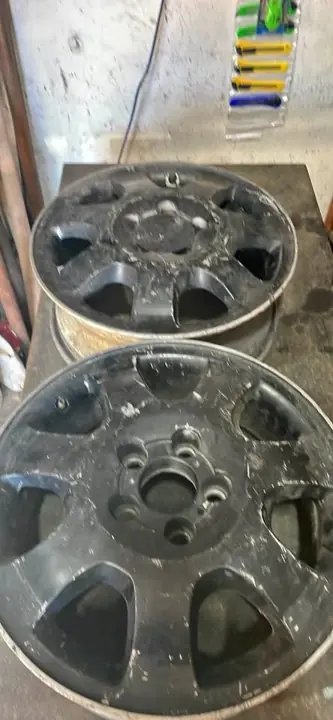 Llanta de aluminio cada una