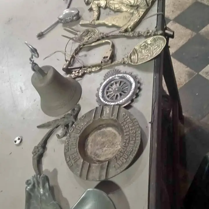 Lote de bronce