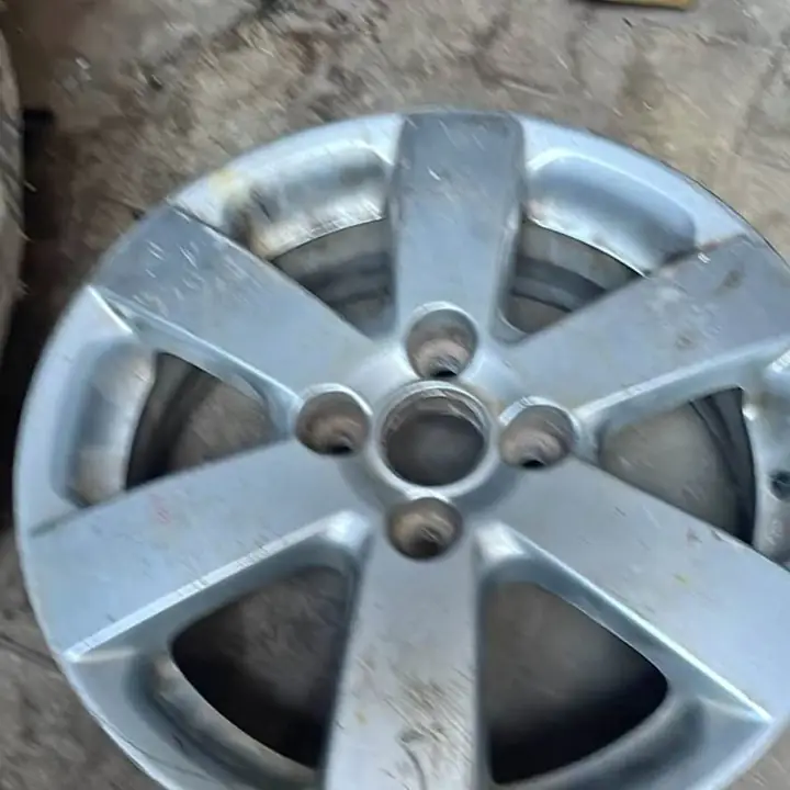 Suzuki 15