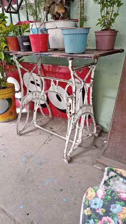 Pie de máquina de coser