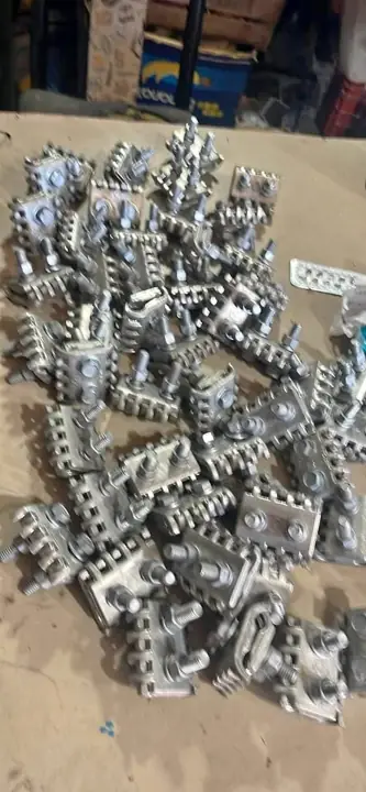 Morsetos de alta bronce