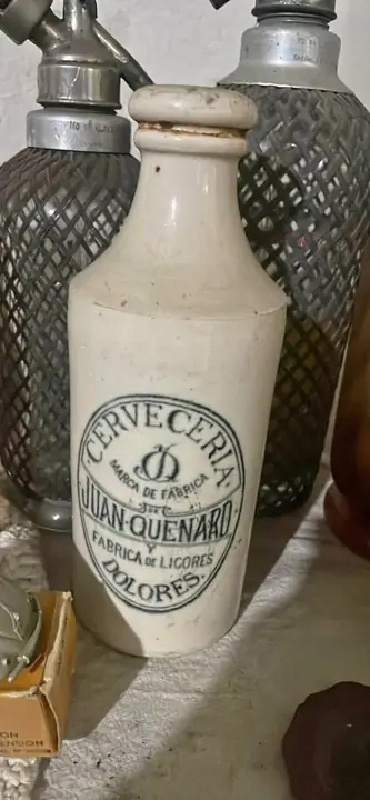 Portón cerveza gris