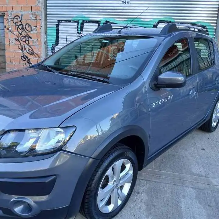 Renault Sandero stepway 2016