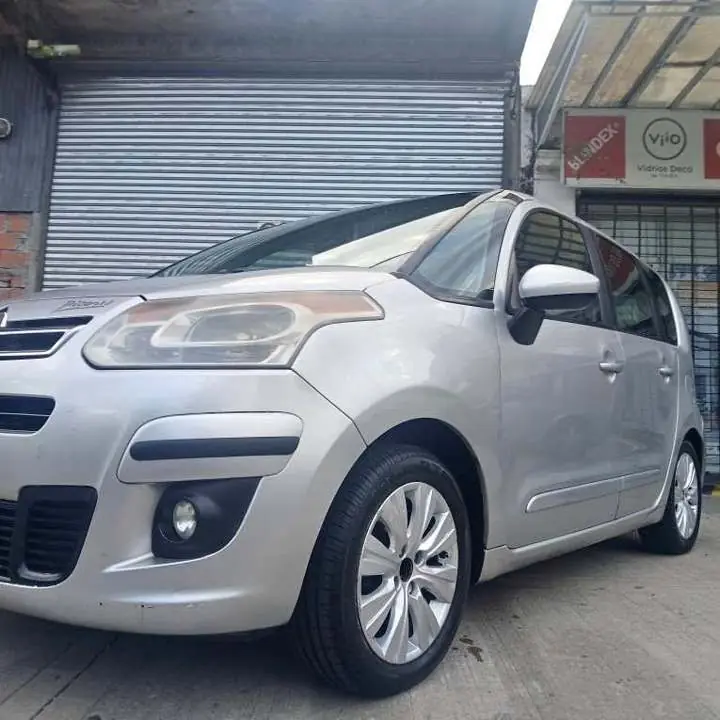 Citroen c3 Picasso 2012 con gnx