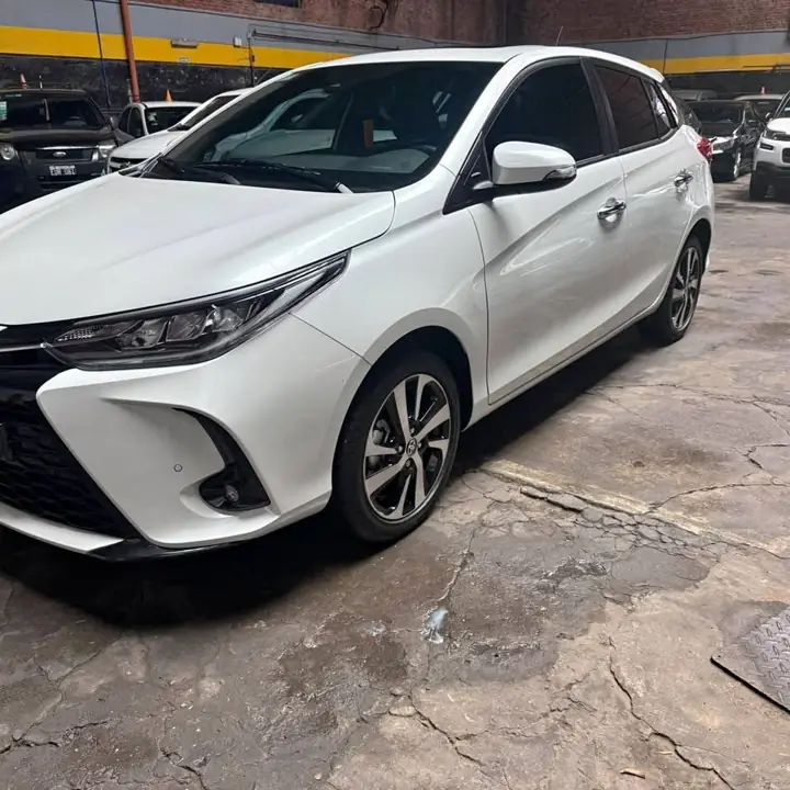 Toyota yaris S 1.5 titular