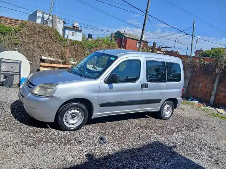 Líquido Partner 2011 con gnc $9.700.000