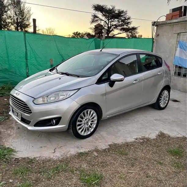 Líquido Ford fiesta 2015 $13.500.000