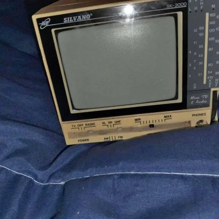 TV portátil antiguo 12v