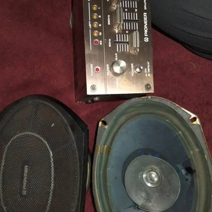 Ecualizador Pionner y parlantes 6x9