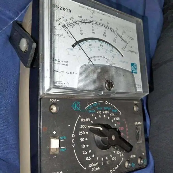 Multimetro analógico Sanwa