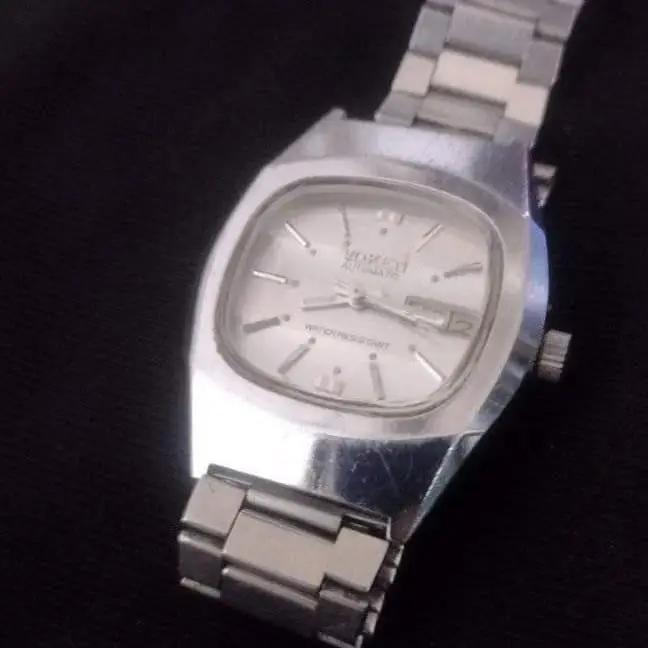 Reloj automático por pulso voken vintage