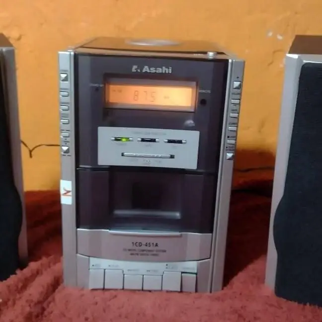 Equipo musical cd radio cassettera