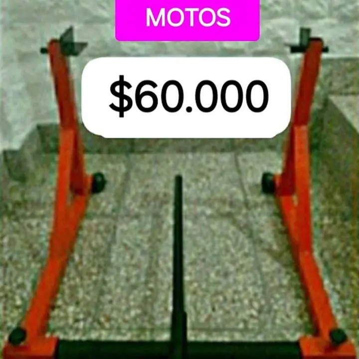 Caballete para moto regulable con ruedas $60000