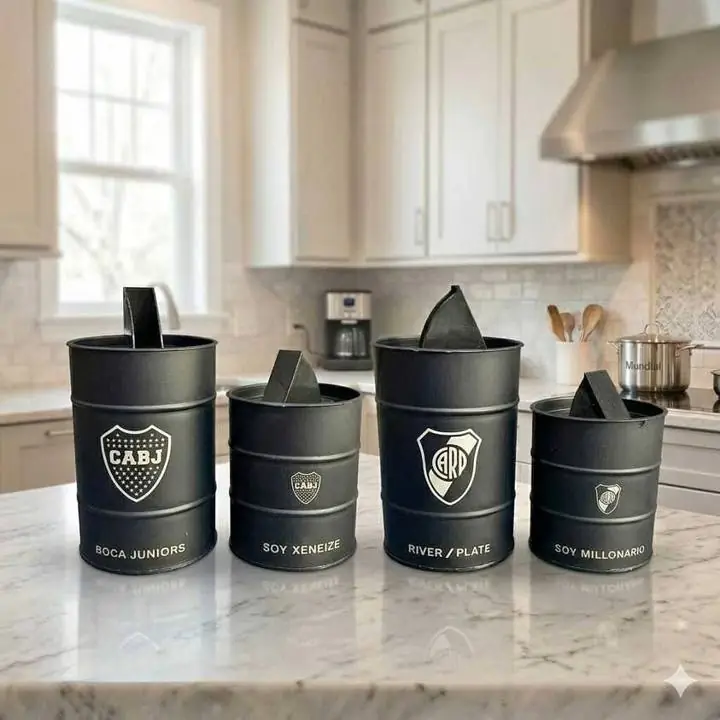Latas x2 azucarero + yerbero Boca/River negro