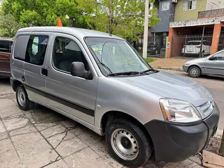 Berlingo 2017 Hdi mixta único dueño!