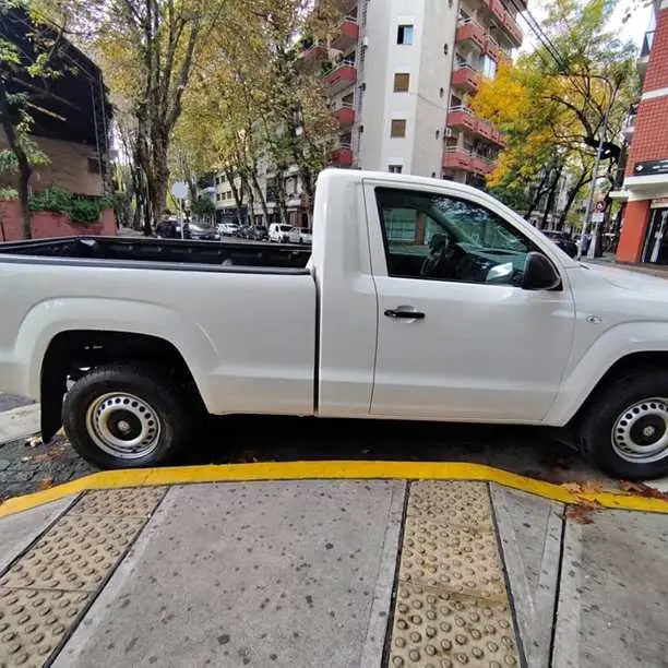 Vw Amarok 2018 4x2 único dueño