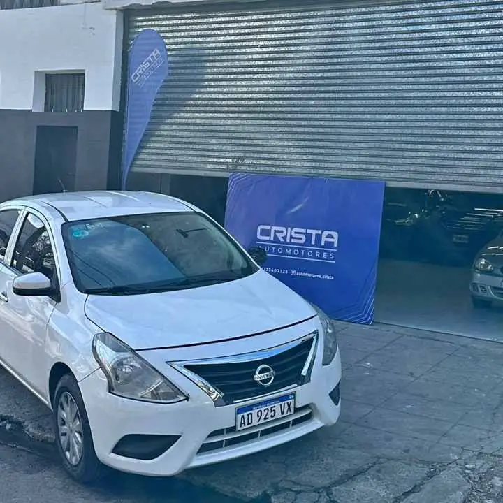 Nissan Versa 2019 automático Gnc