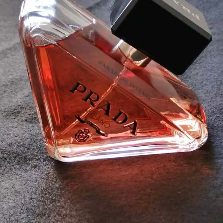 Perfume prada paradoxe intenso 90ml nuevo / original. Se retira por domicilio