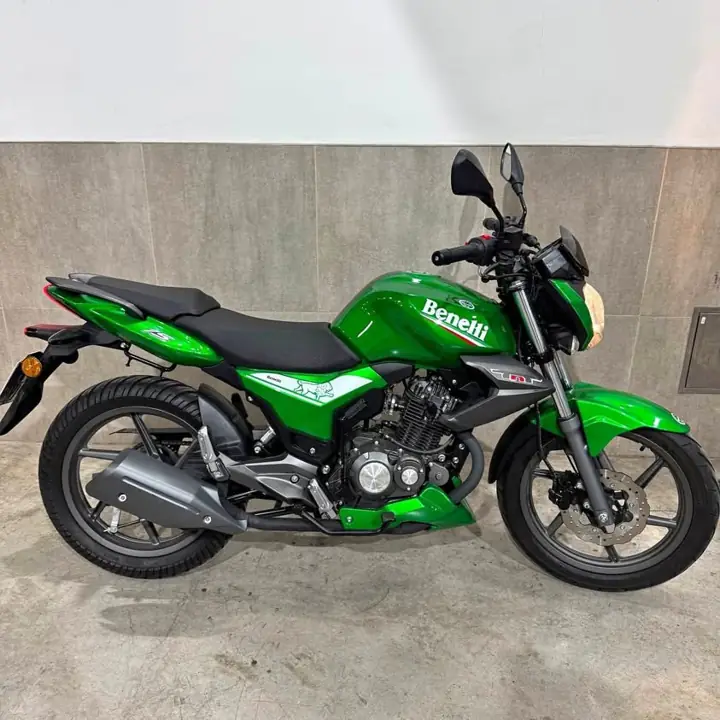 Benelli tnt cc permuto 12 km