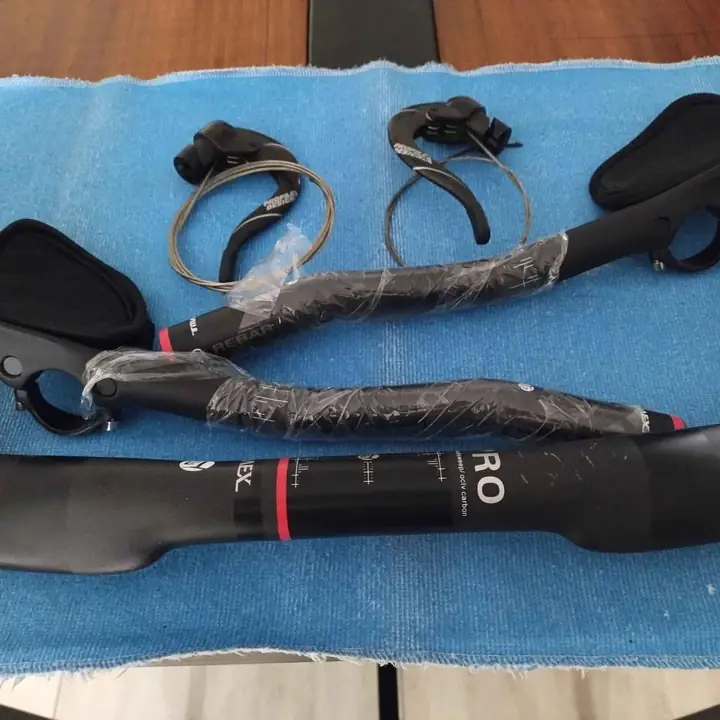 Forma , acoples TT y manijas sram todo carbono