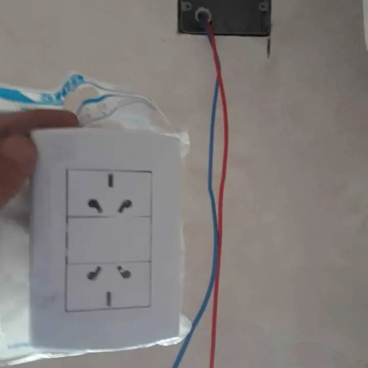Vendo... electricidad... arreglamos tu medidor para que no pagues una locura