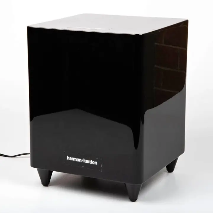 Harman Kardon HKTS200SUB — subwoofer activo de 200 W