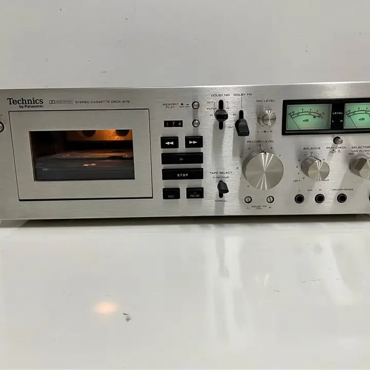 Deck casetera Technics by Panasonic, modelo Stereo Cassette Deck 676