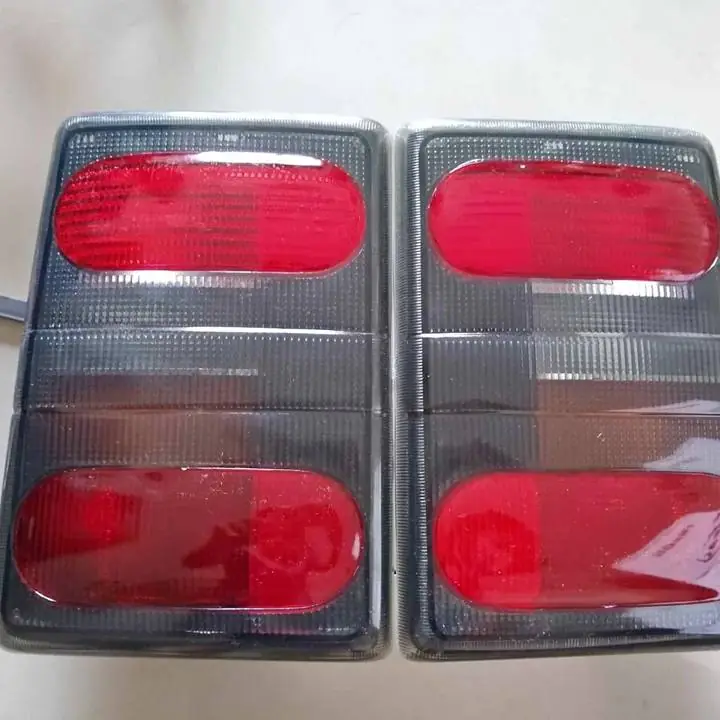 Faro trasero Renault traffic 94 en adelante