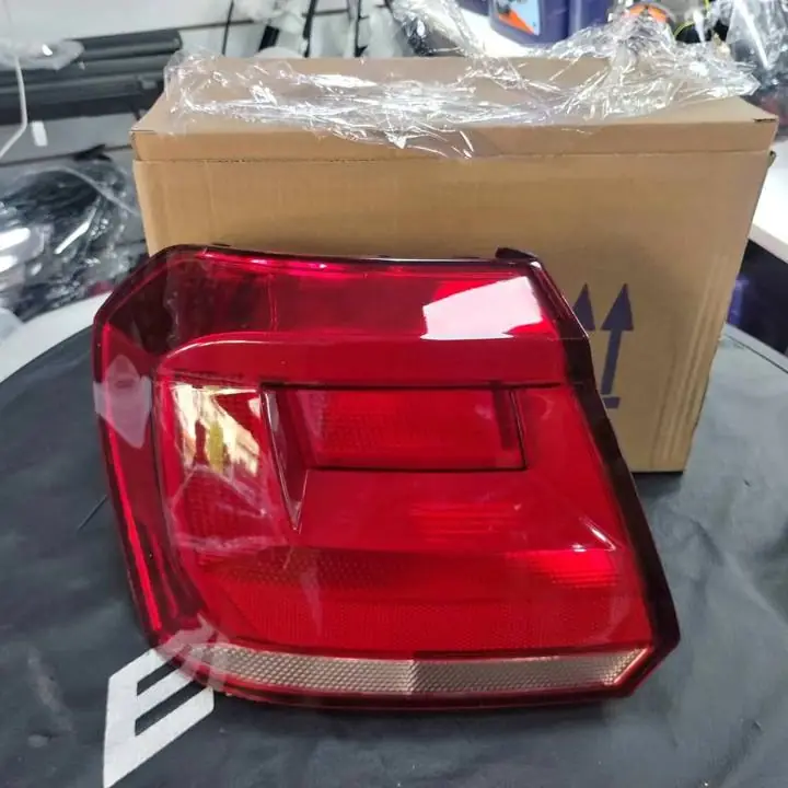 Faro trasero Gol G8 Trend 19/23 para circuito tipo valeo