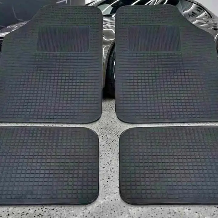 Alfombra universal económico