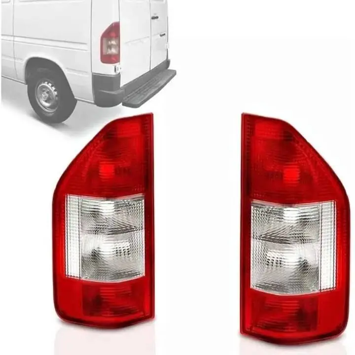 Faro trasero Mercedes sprinter 2004 a el 2012