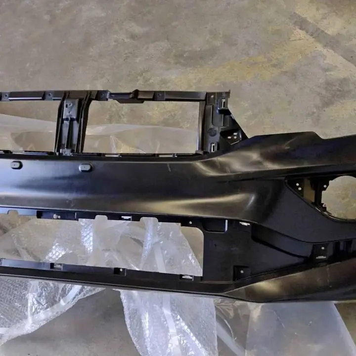 Paragolpe delantero Fiat cronos negro para pintar nuevo.. cóntamos con taller de chapa