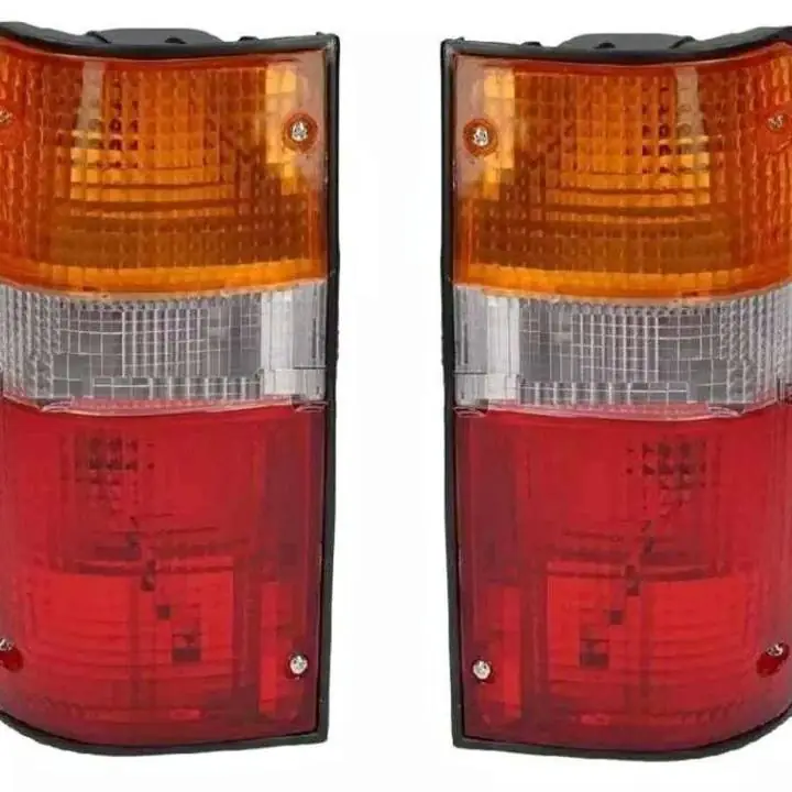 Faro trasero Toyota Hilux 2001 a el 2005